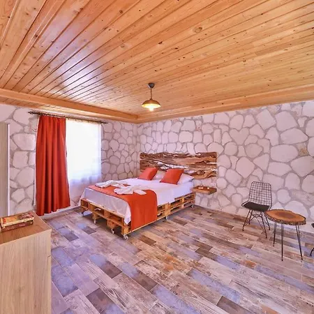 Bir Tas Ev Vakantiehuis